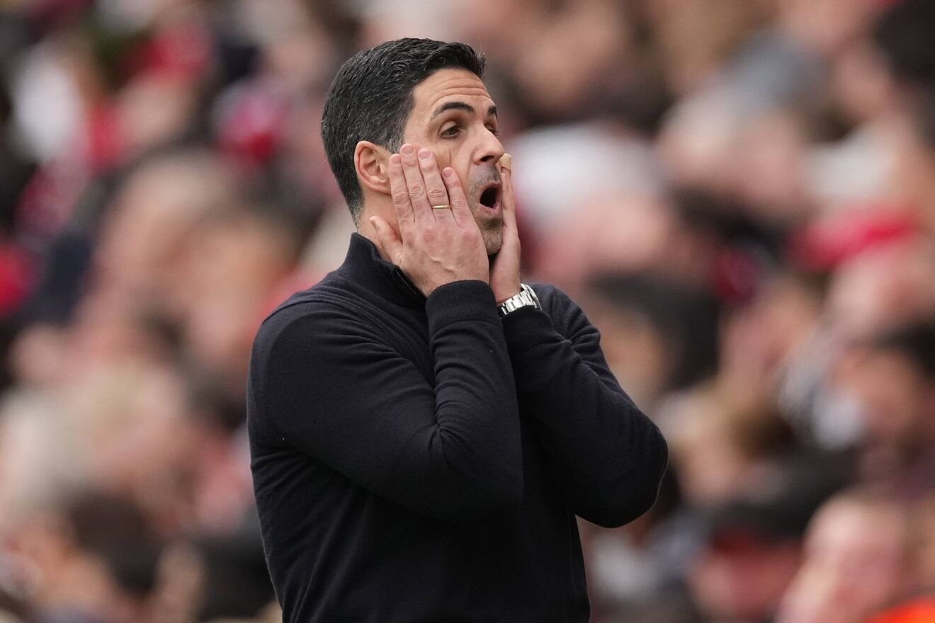 Arsenal falls to Bournemouth and lets Man City back into Premier League title race